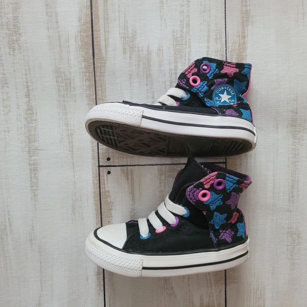 Converse Sz 5 Kids High-Top Sneakers